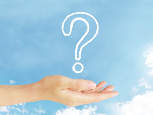 FAQ　副作用や他の薬との併用について紹介　掌に?のイラスト